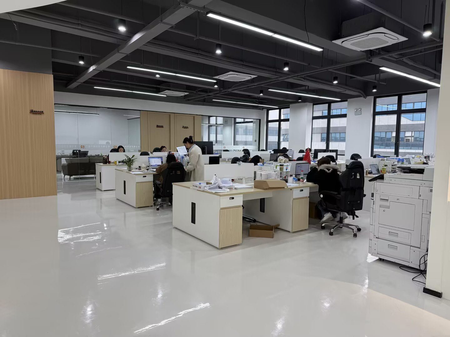 Yunihao Technology factory interior -- spacious production floor